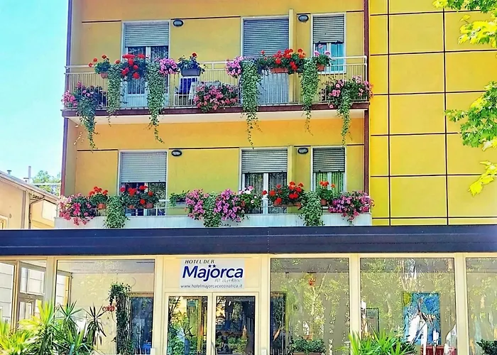 Majorca & Breakfast Hotel 2*